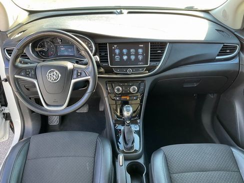 Used 2019 Buick Encore Preferred image 4