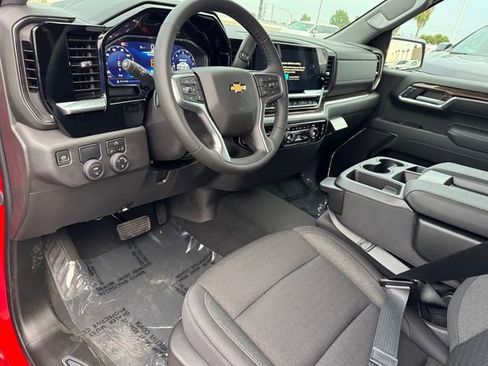 New 2025 Chevrolet Silverado 1500 LT w/ Convenience Package II image 12