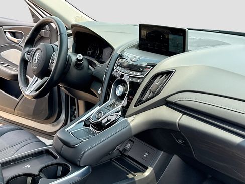 Used 2025 Acura RDX SH-AWD w/ Advance Package image 5