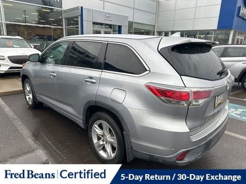 Used 2015 Toyota Highlander Limited image 6