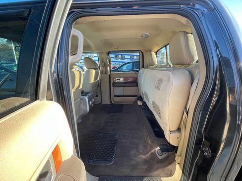 Used 2010 Ford F150 Lariat image 27