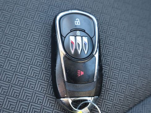 Used 2024 Buick Encore GX Preferred image 26