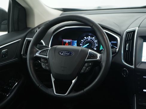 Used 2017 Ford Edge Titanium w/ Equipment Group 301A image 14