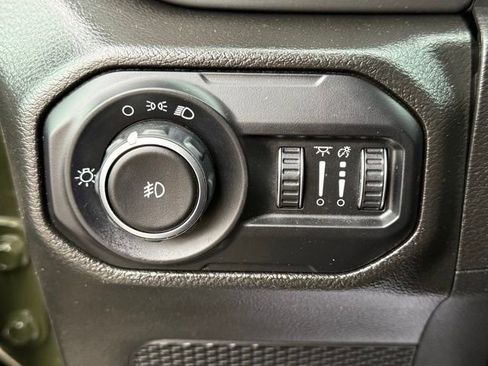 Certified 2022 Jeep Wrangler Unlimited Sport image 43