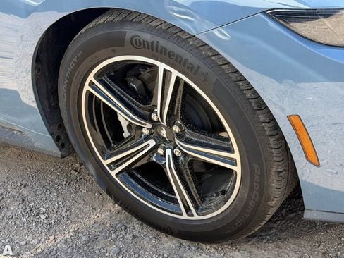 Used 2025 Ford Mustang Coupe RWD image 6