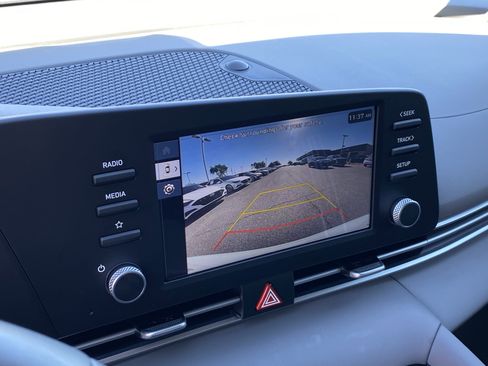 Certified 2025 Hyundai Elantra Sport image 22