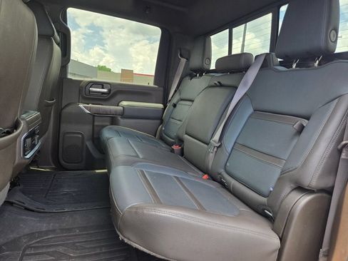Used 2020 GMC Sierra 2500 Denali w/ Denali Ultimate Package AWD/4WD image 13