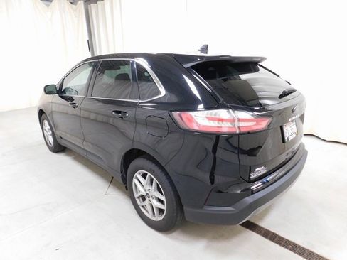 Used 2024 Ford Edge SEL image 17