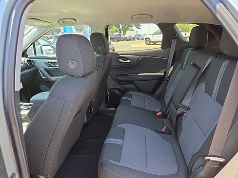 New 2026 Chevrolet Blazer LT w/ Convenience Package FWD image 8