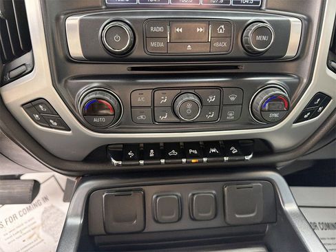 Used 2018 GMC Sierra 1500 SLT image 22