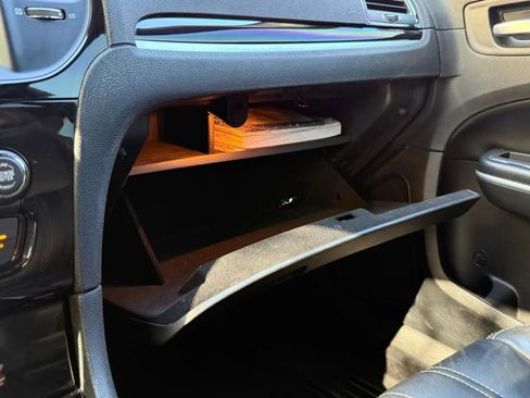 Used 2021 Chrysler 300 S image 62