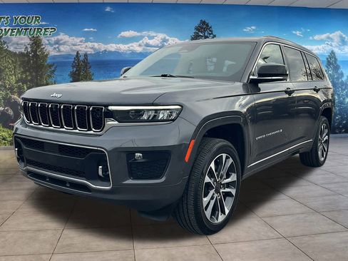 Certified 2025 Jeep Grand Cherokee L Overland w/ Advanced Protech Group III image 1