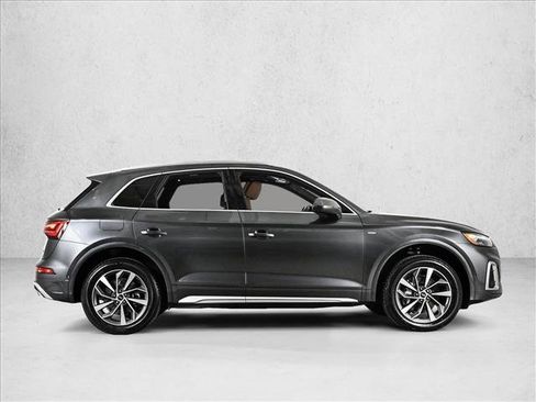 Used 2023 Audi Q5 2.0T Prestige w/ Prestige Package AWD/4WD image 4