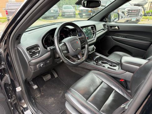 Used 2025 Dodge Durango GT AWD/4WD image 10