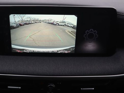 Used 2025 Nissan Kicks SV image 15