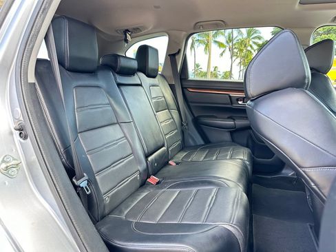 Used 2017 Honda CR-V Touring image 12