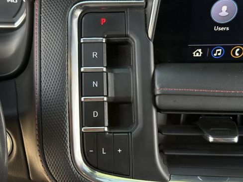 Used 2021 Chevrolet Tahoe RST w/ Luxury Package RWD image 20