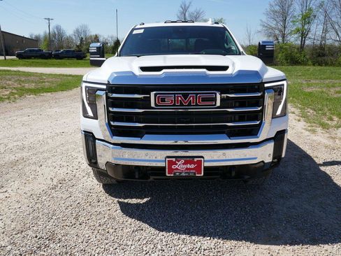 New 2026 GMC Sierra 2500 SLT w/ SLT Premium Package AWD/4WD image 10