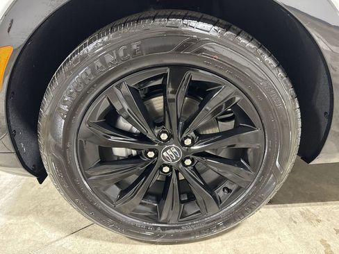 New 2026 Buick Envista Sport Touring image 25