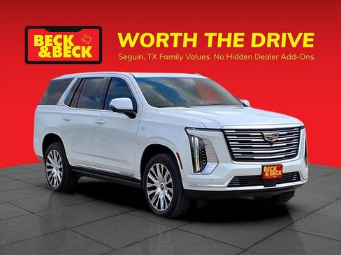 Used 2025 Cadillac Escalade Premium Luxury Platinum image 3