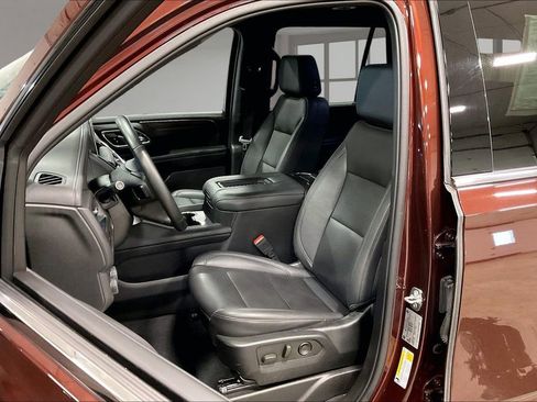 Used 2023 Chevrolet Tahoe LT AWD/4WD image 21