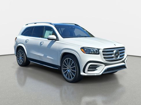 New 2026 Mercedes-Benz GLS 580 GLS 580 image 3