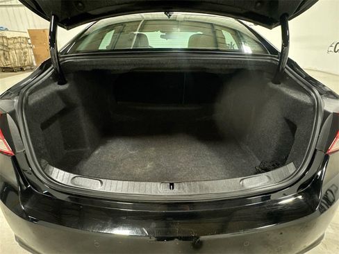 Used 2019 Chevrolet Impala Premier image 32