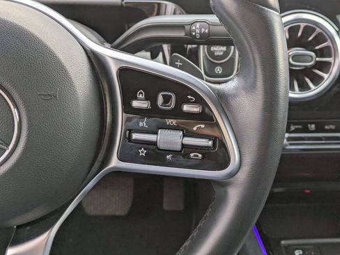 Certified 2023 Mercedes-Benz GLA 250 4MATIC image 19