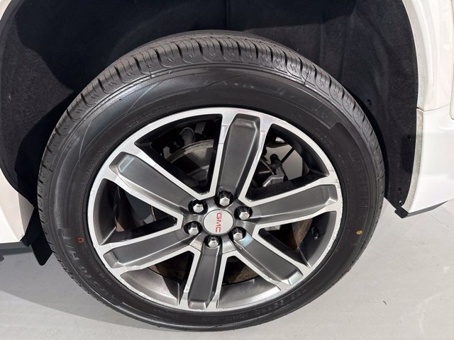 Used 2018 GMC Acadia Denali w/ Technology Package FWD image 6