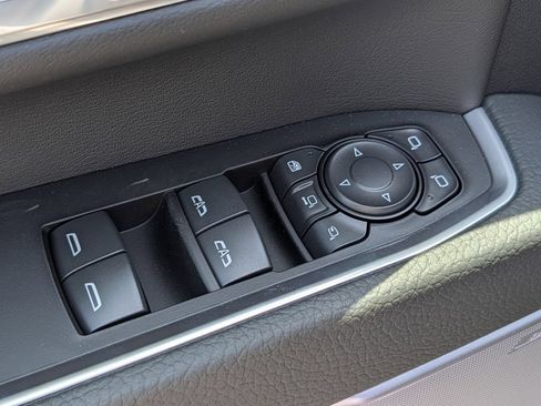 New 2026 GMC Sierra 3500 Denali w/ Denali Reserve Package AWD/4WD image 49