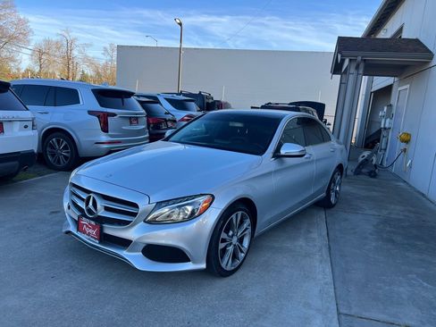 Used 2016 Mercedes-Benz C 300 4MATIC Sedan w/ Multimedia Package image 3