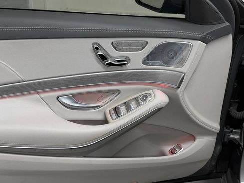 Used 2015 Mercedes-Benz S 550 Sedan image 71