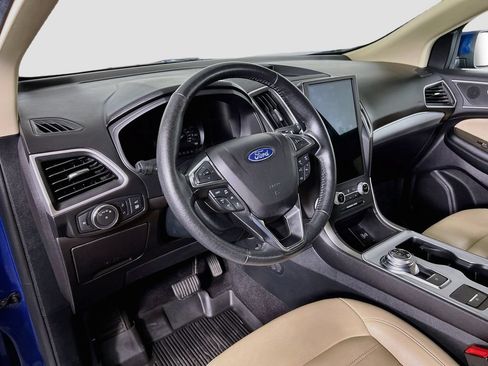 Certified 2022 Ford Edge SEL w/ Convenience Package AWD/4WD image 9