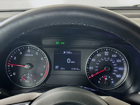 Certified 2021 Kia Forte GT-Line image 12