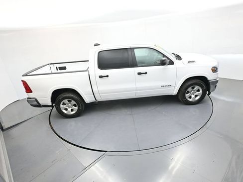 Used 2025 RAM 1500 Big Horn AWD/4WD image 24