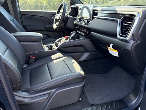 New 2026 GMC Canyon Elevation w/ Convenience Package image 12