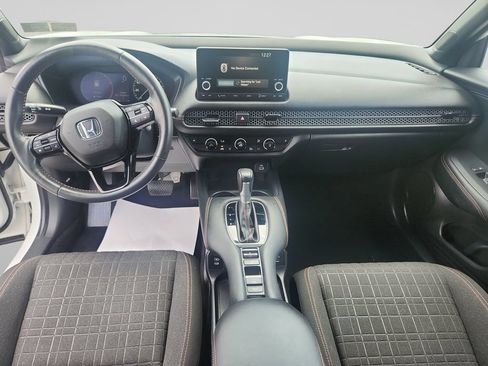 Used 2024 Honda HR-V Sport image 12