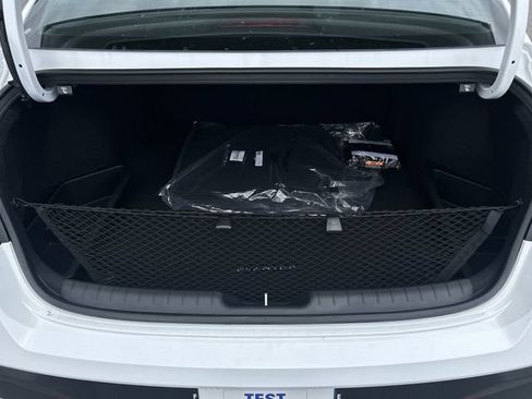 New 2026 Hyundai Elantra Sport FWD image 20