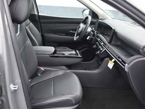 New 2026 Hyundai Tucson Limited image 9