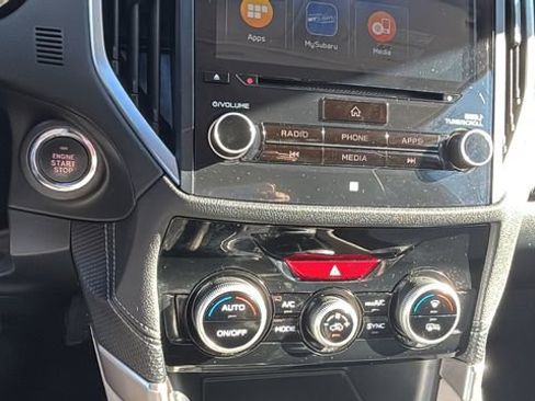 Used 2021 Subaru Forester Limited image 24