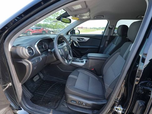 Used 2024 Chevrolet Blazer LT w/ Convenience Package AWD/4WD image 16