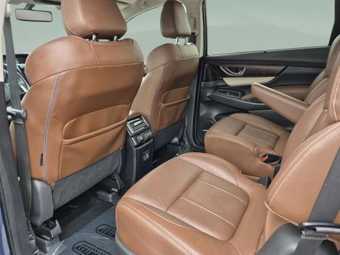 Used 2019 Subaru Ascent Touring AWD/4WD image 16