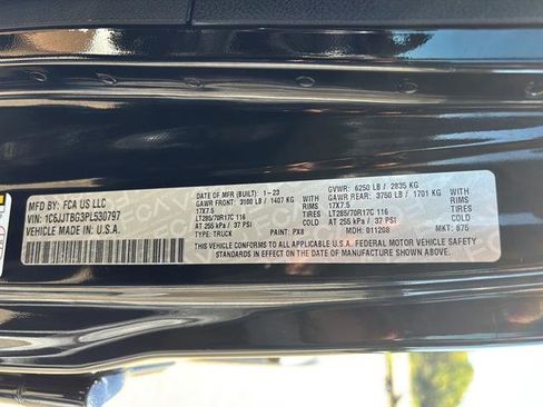 Used 2023 Jeep Gladiator Rubicon w/ Cold Weather Group image 21