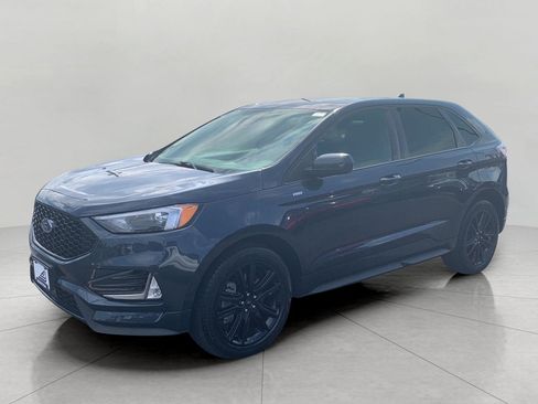 Used 2024 Ford Edge ST-Line w/ Class II Trailer Tow Package AWD/4WD image 3