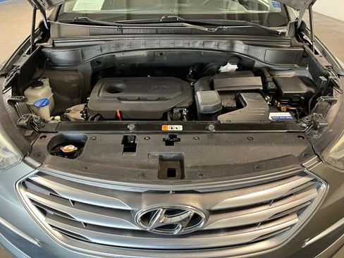 Used 2018 Hyundai Santa Fe Sport FWD image 9