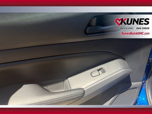 Used 2025 Nissan Altima 2.5 SV FWD image 33