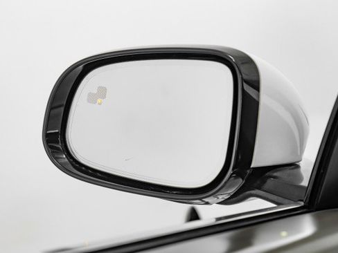 Used 2012 Jaguar XJ L image 40