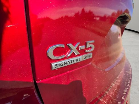 Used 2025 MAZDA CX-5 Signature image 10