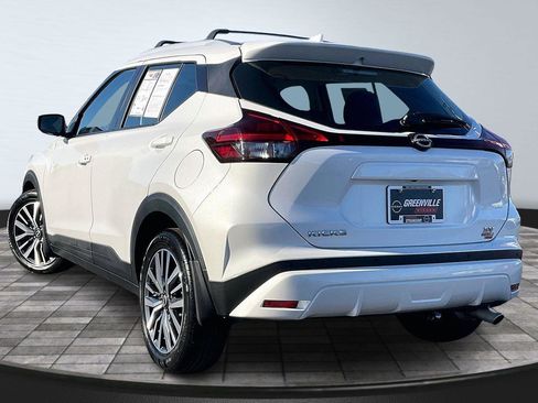 Certified 2023 Nissan Kicks SV w/ Exterior Package image 2