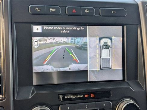 Used 2017 Ford F150 Raptor w/ Equipment Group 802A Luxury image 9